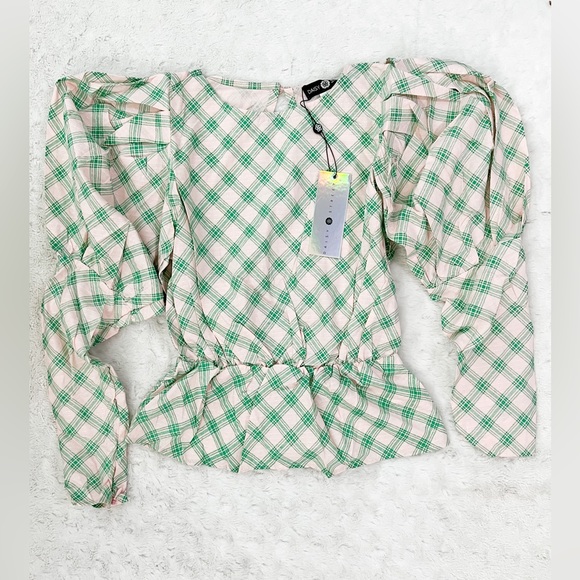 Dolls Kill Tops - NWT- Dolls Kill DAISY STREET Balloon Pink/Green Puff Sleeved Plaid Ruffle Top